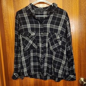 Plaid Flannel Women's Top Size Medium